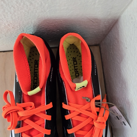 Adidas PREDATOR LEAGUE SOCK FG Cblack/Ftwwht/Solred Soccer Cleats IG7772 - Picture 5 of 11